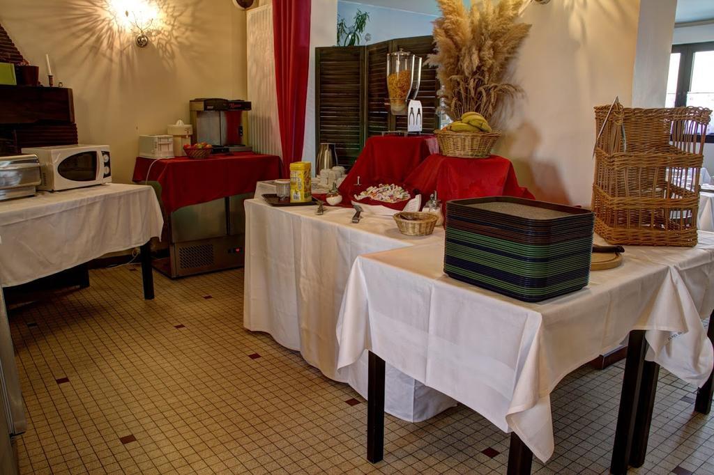 Logis Auberge De La Dune - Hotel & Restaurant Крот Екстериор снимка