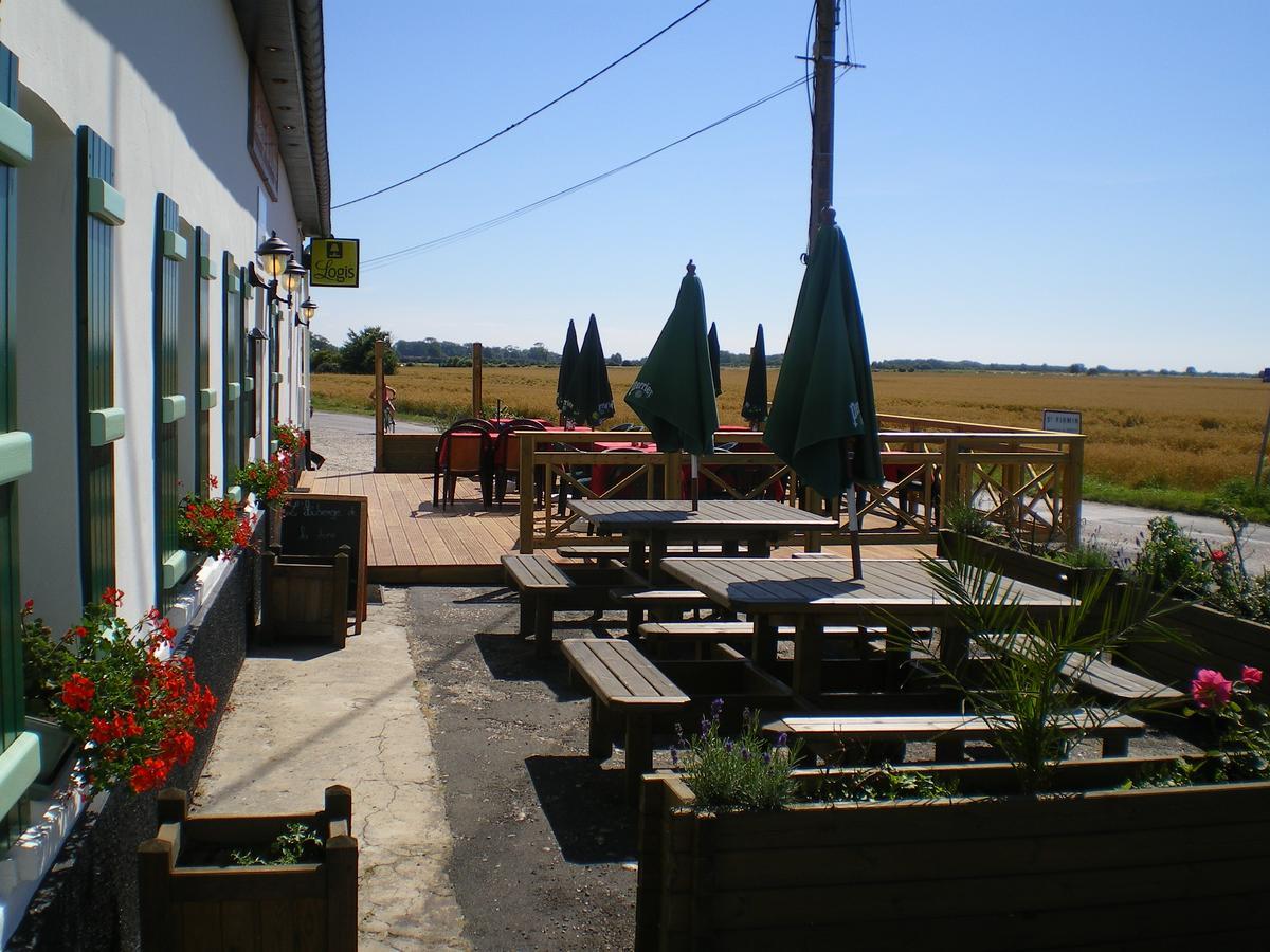 Logis Auberge De La Dune - Hotel & Restaurant Крот Екстериор снимка
